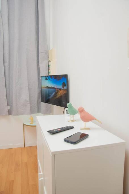 Le Moineau -Poterne -Parking Gratuit -Calme-Centre Apartment Valenciennes Exterior foto